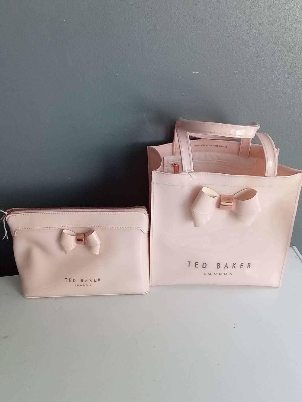 Ted Baker London Pink Bow Icon Tote Bag and Makeup Pouch Set Rose Gold Hardware
